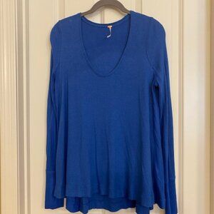 Free People  Malibu  Waffle Thermal  Knit Tunic  Long Sleeve  Cobalt Size  XS